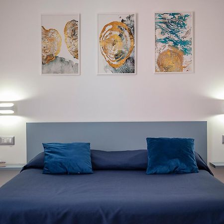 Dimora Asmara 11 15 Apartment บรินดิซิ ภายนอก รูปภาพ