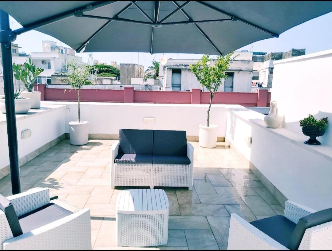 Dimora Asmara 11 15 Apartment บรินดิซิ ภายนอก รูปภาพ