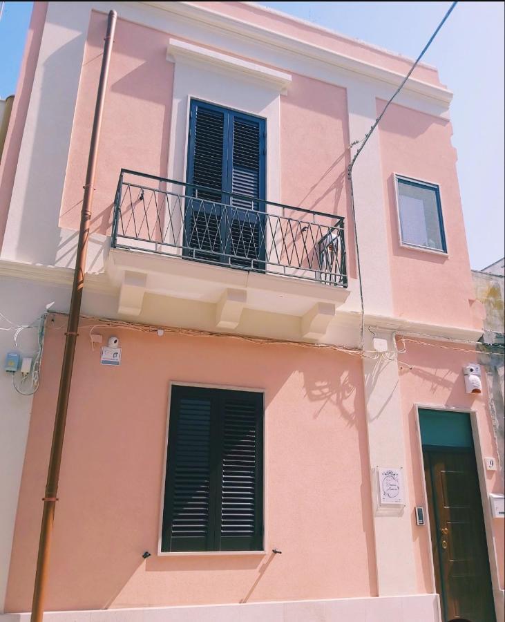 Dimora Asmara 11 15 Apartment บรินดิซิ ภายนอก รูปภาพ